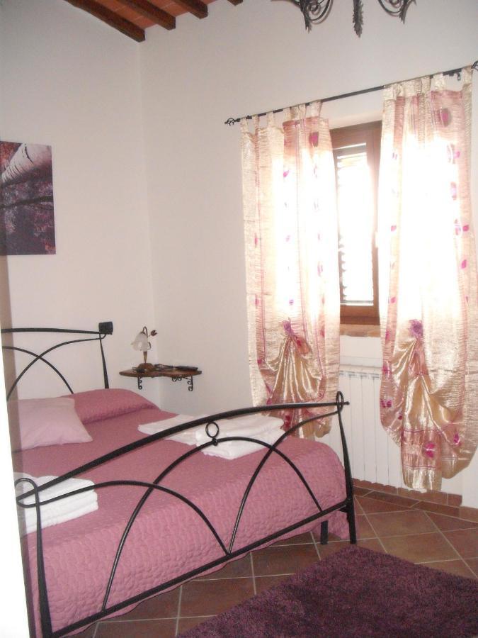 Agriturismo Casa Al Povero Volterra Buitenkant foto