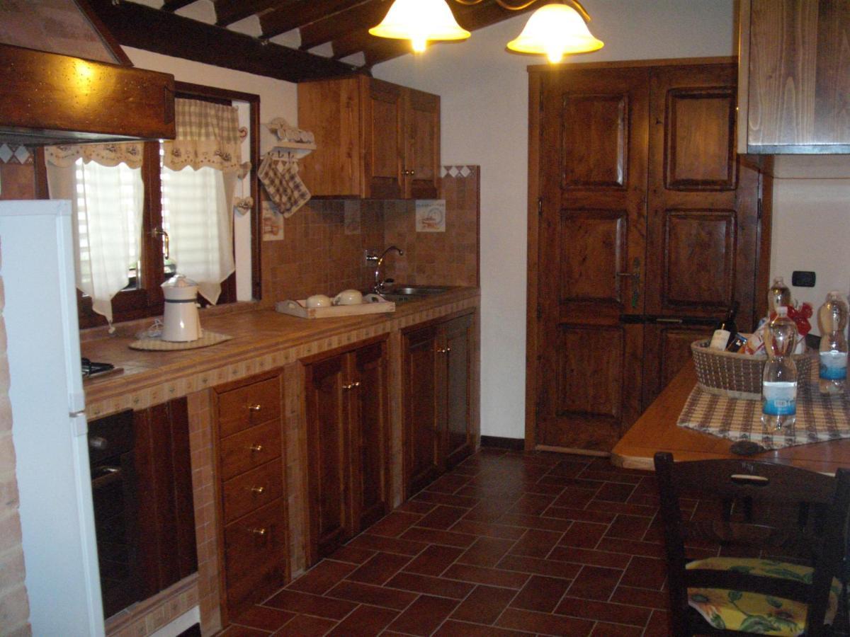 Agriturismo Casa Al Povero Volterra Buitenkant foto
